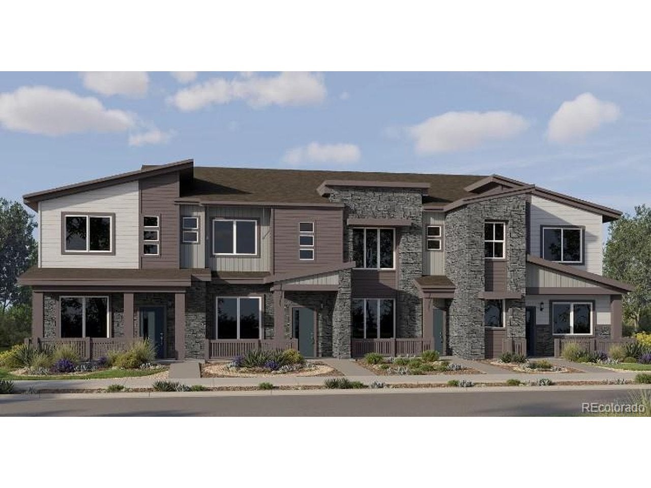 15221 Clayton St, Thornton, CO 80602