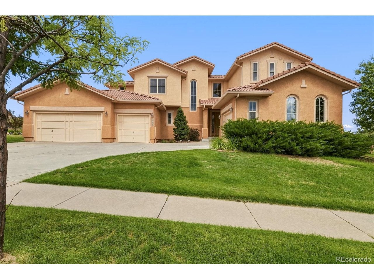2114 Diamond Creek Dr, Colorado Springs, CO 80921