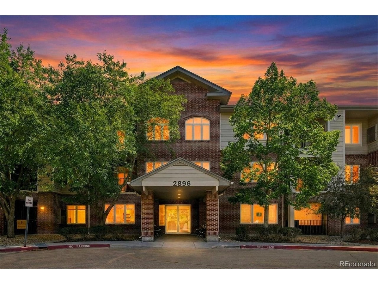 2896 Riverwalk Cir, Littleton, CO 80123