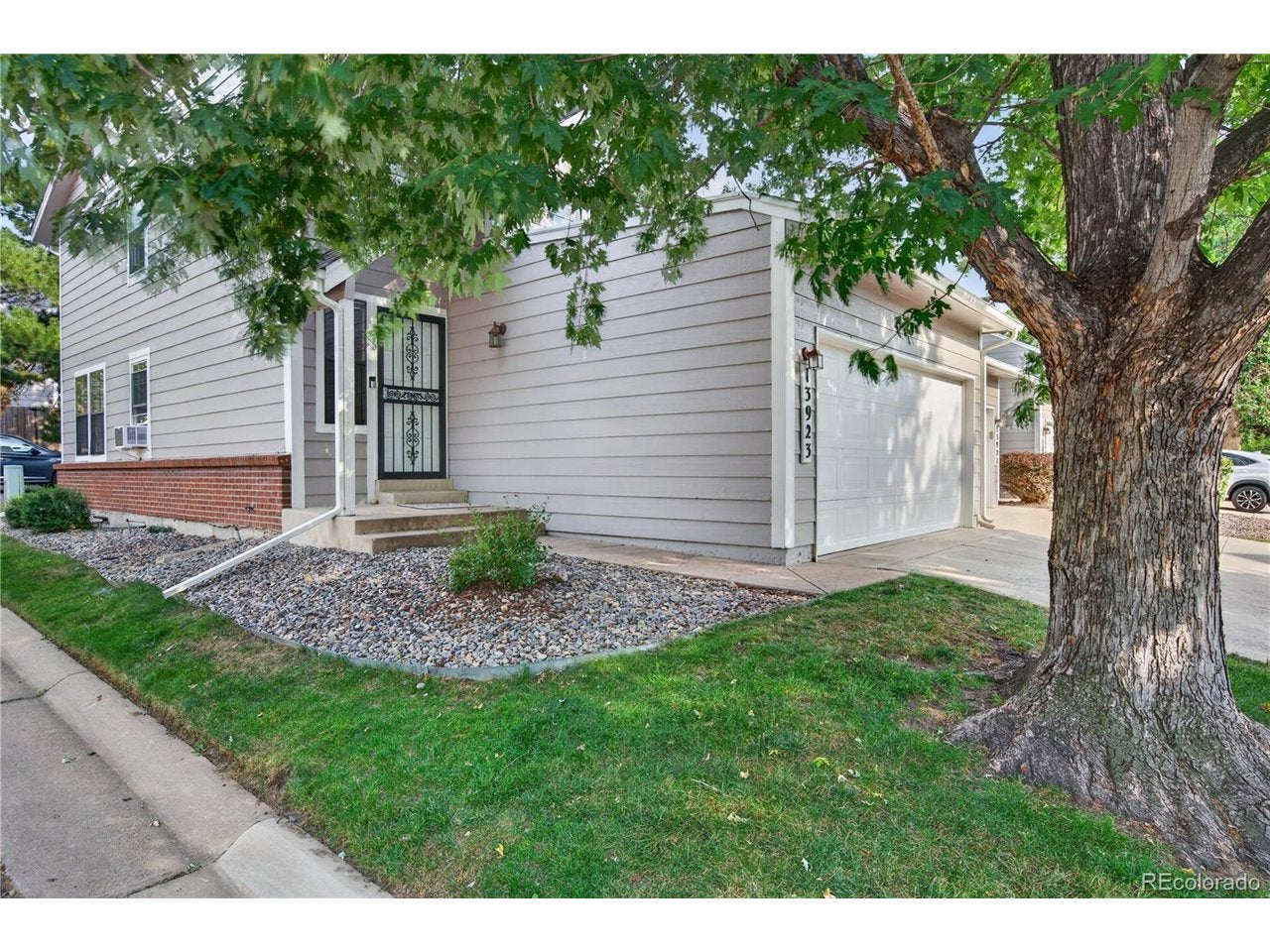 13923 E Oxford Pl, Aurora, CO 80014 photo