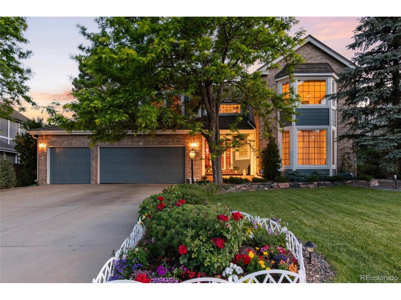 9967 Falcon Creek Dr, Highlands Ranch, CO 80130 photo