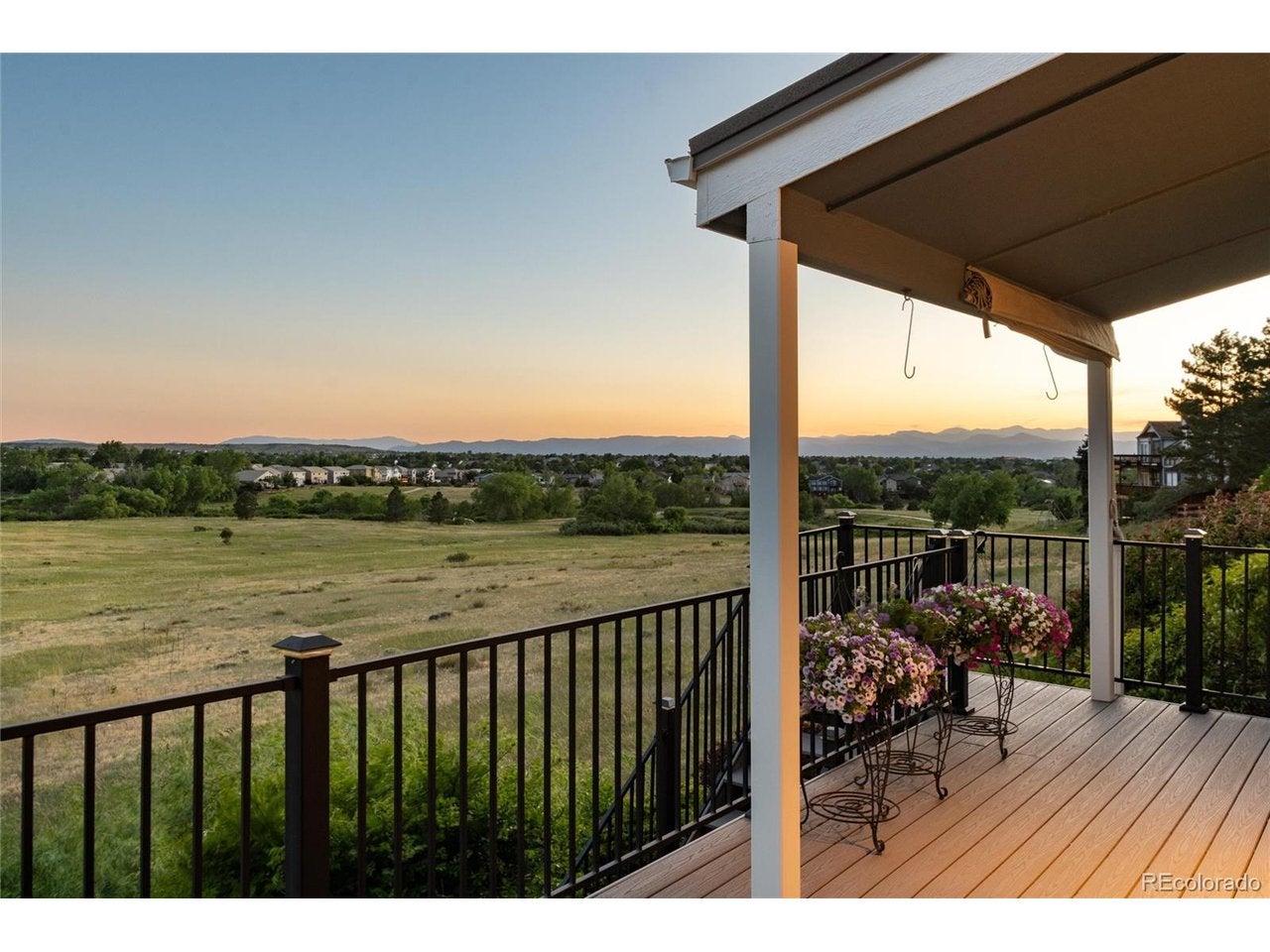 9967 Falcon Creek Dr, Highlands Ranch, CO 80130 photo
