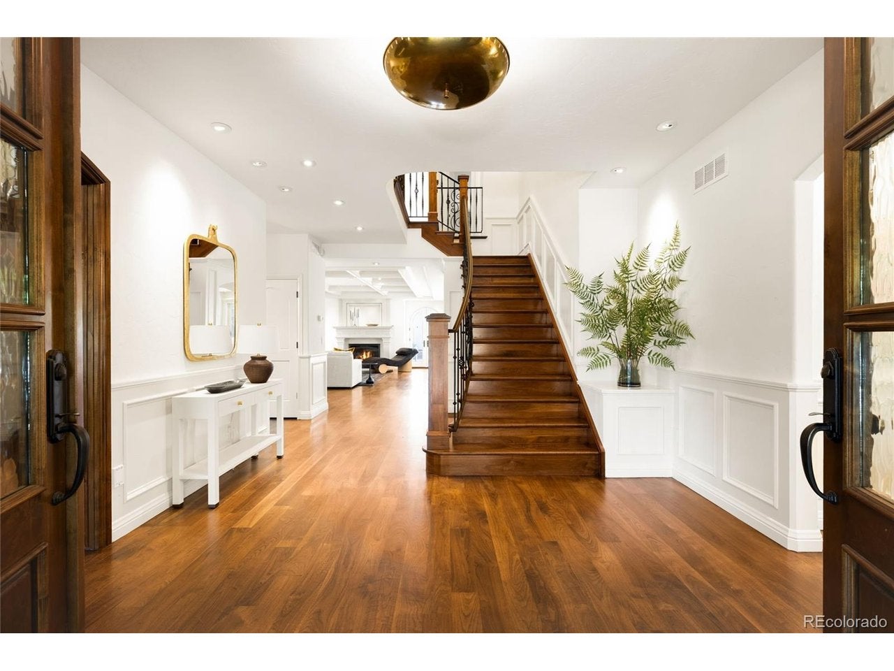 2534 S Saint Paul St, Denver, CO 80210 photo