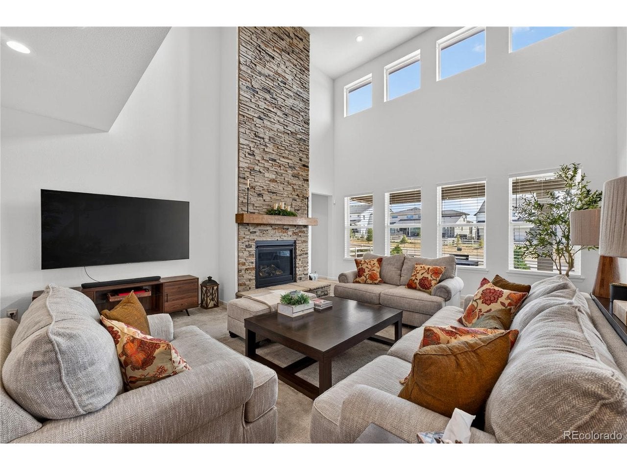 5737 Amarosa Dr, Parker, CO 80134 photo