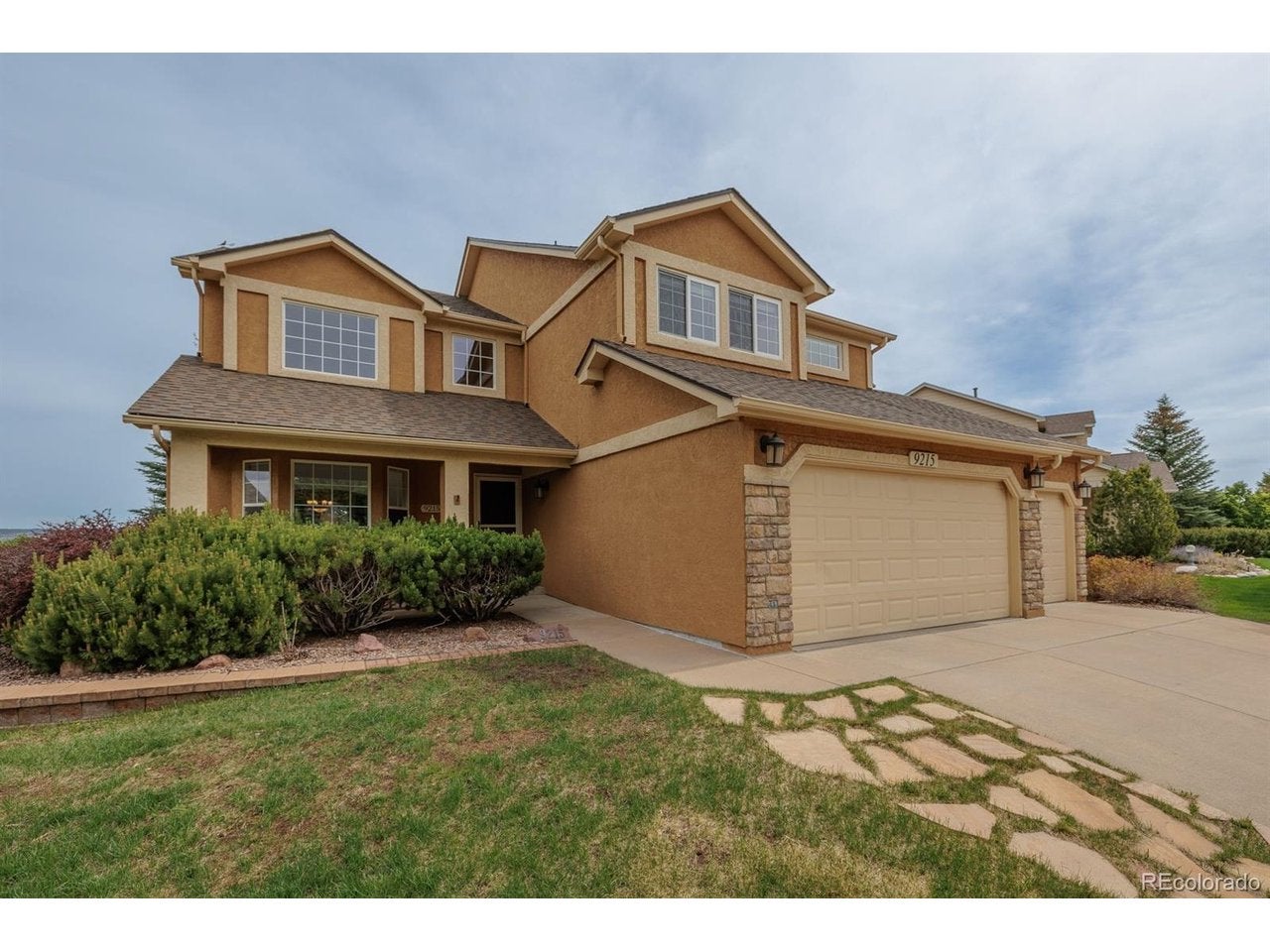 9215 Chetwood Dr, Colorado Springs, CO 80920 photo