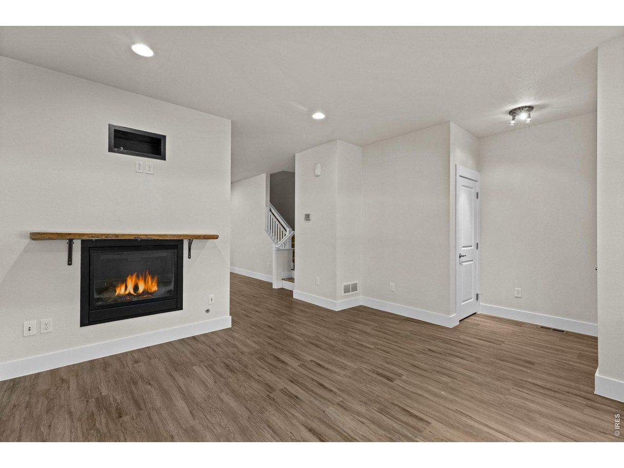 810 E Baseline Rd, Lafayette, CO 80026 photo