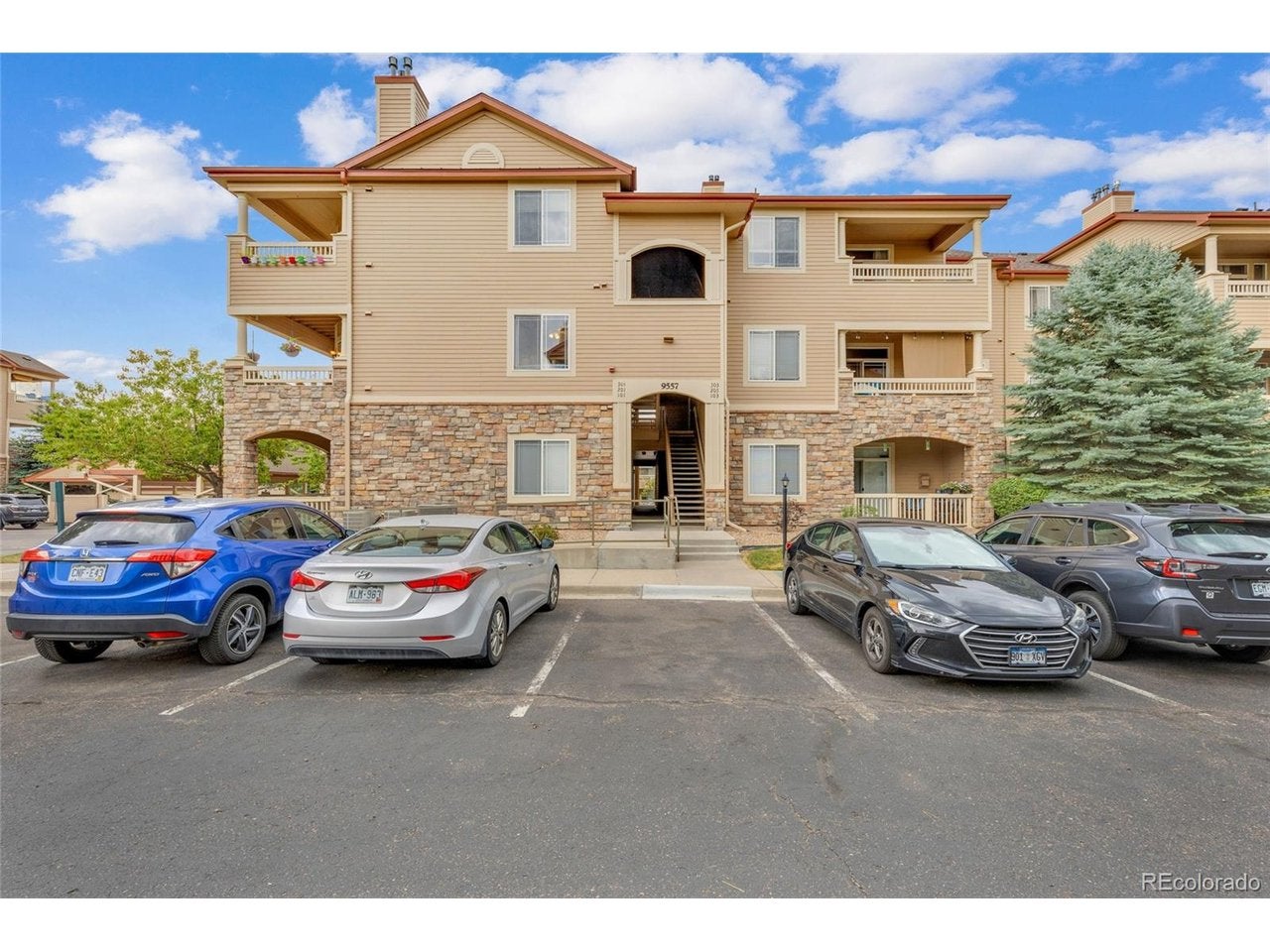 9557 W San Juan Cir #201, Littleton, CO 80128 photo