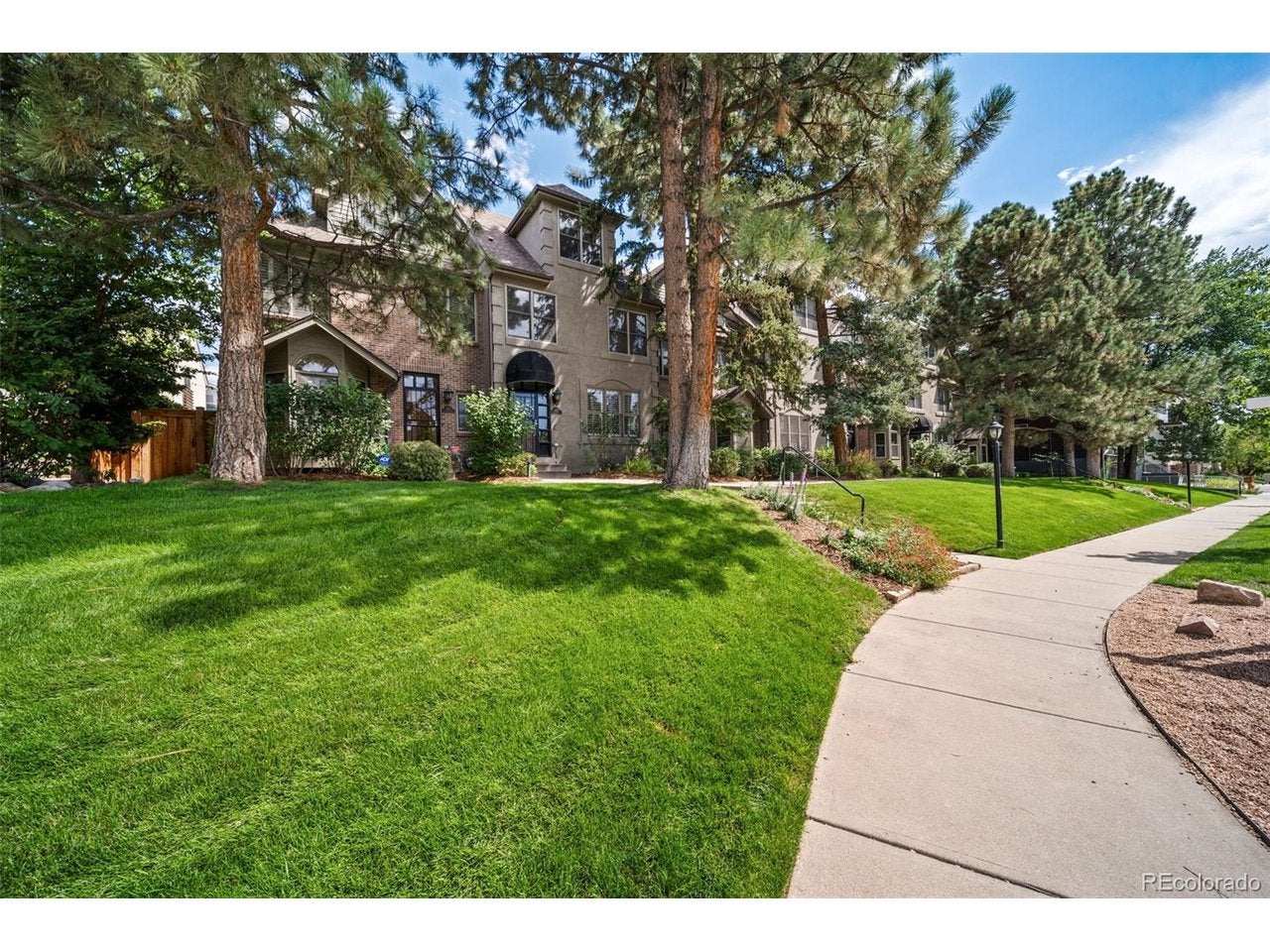 124 Jackson St, Denver, CO 80206