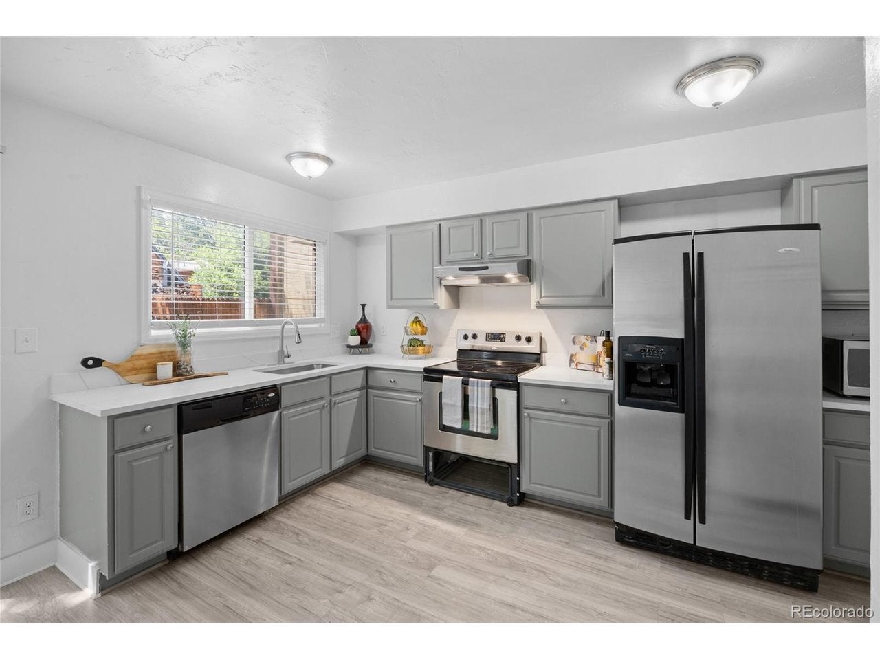 1251 S Sable Blvd, Aurora, CO 80012 photo
