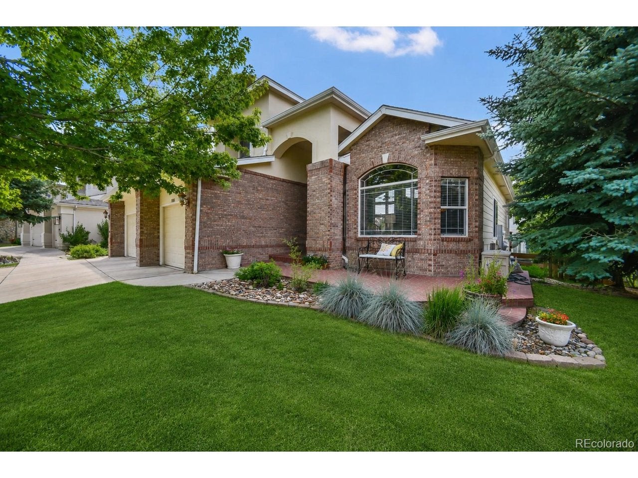 10496 Rockland Dr, Littleton, CO 80127