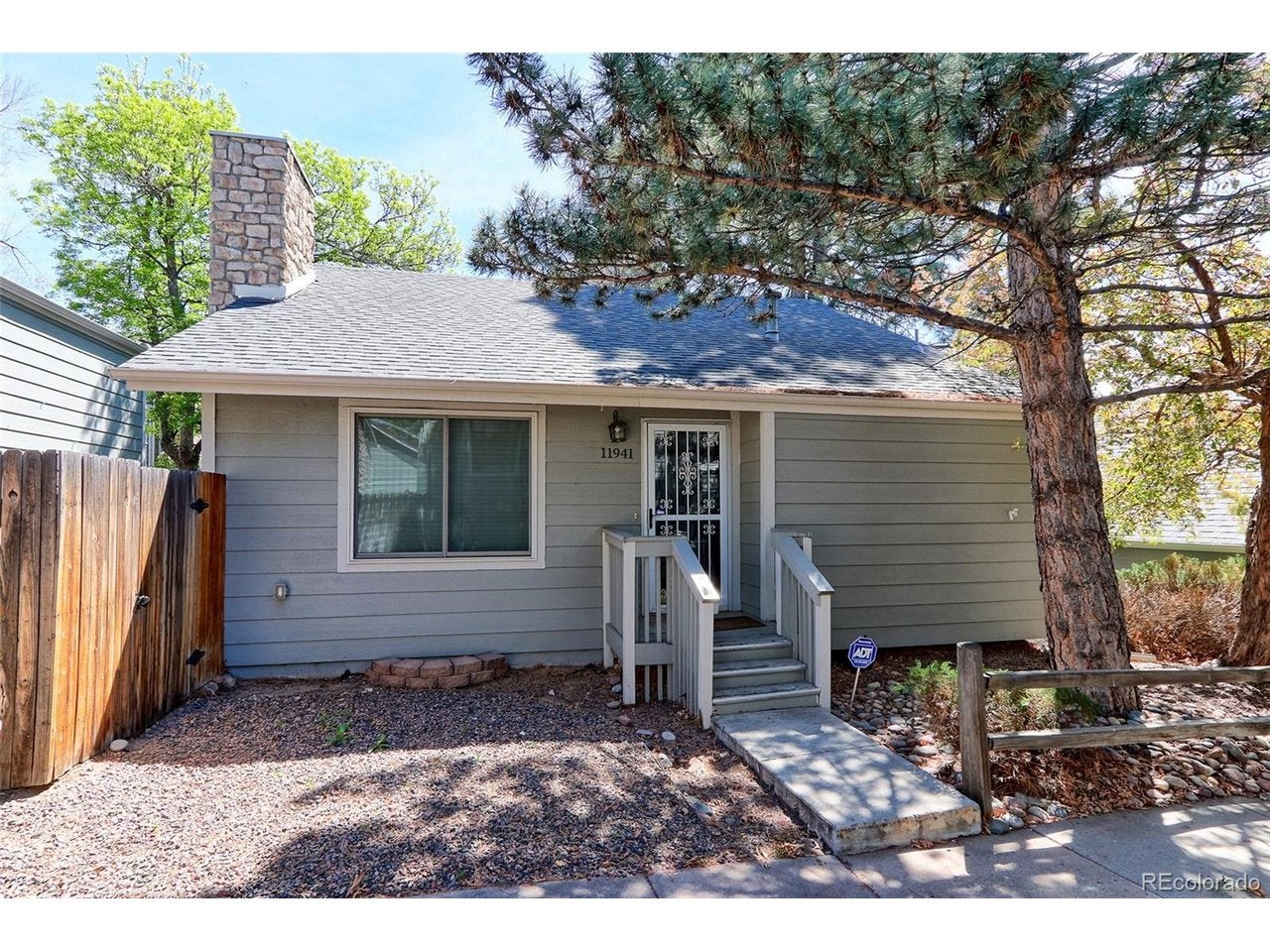 11941 Cornell Cir, Aurora, CO 80014