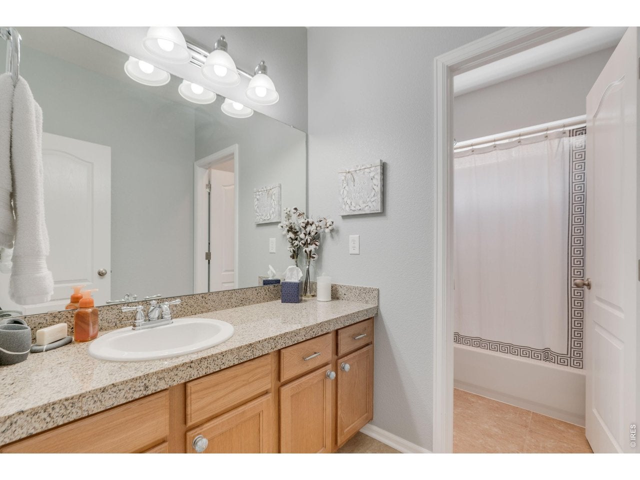 611 Mathews Way, Erie, CO 80516 photo
