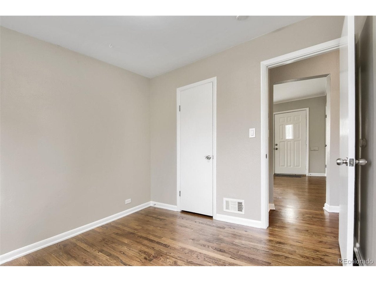 1704 W Crestline Ave, Littleton, CO 80120 photo