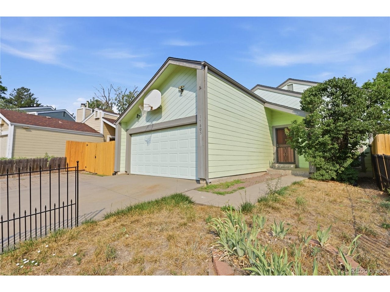 17805 Ada Dr, Aurora, CO 80017
