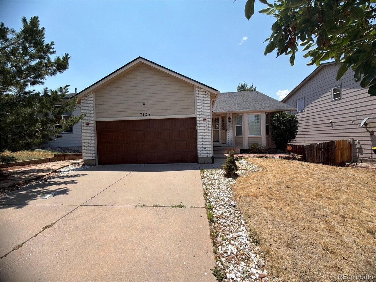 7137 Grand Prairie Dr, Colorado Springs, CO 80923 photo
