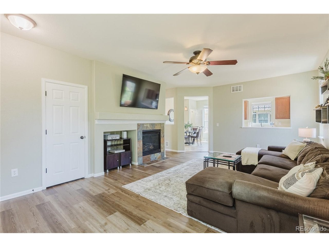 619 Hanging Rock Pl, Castle Rock, CO 80108 photo