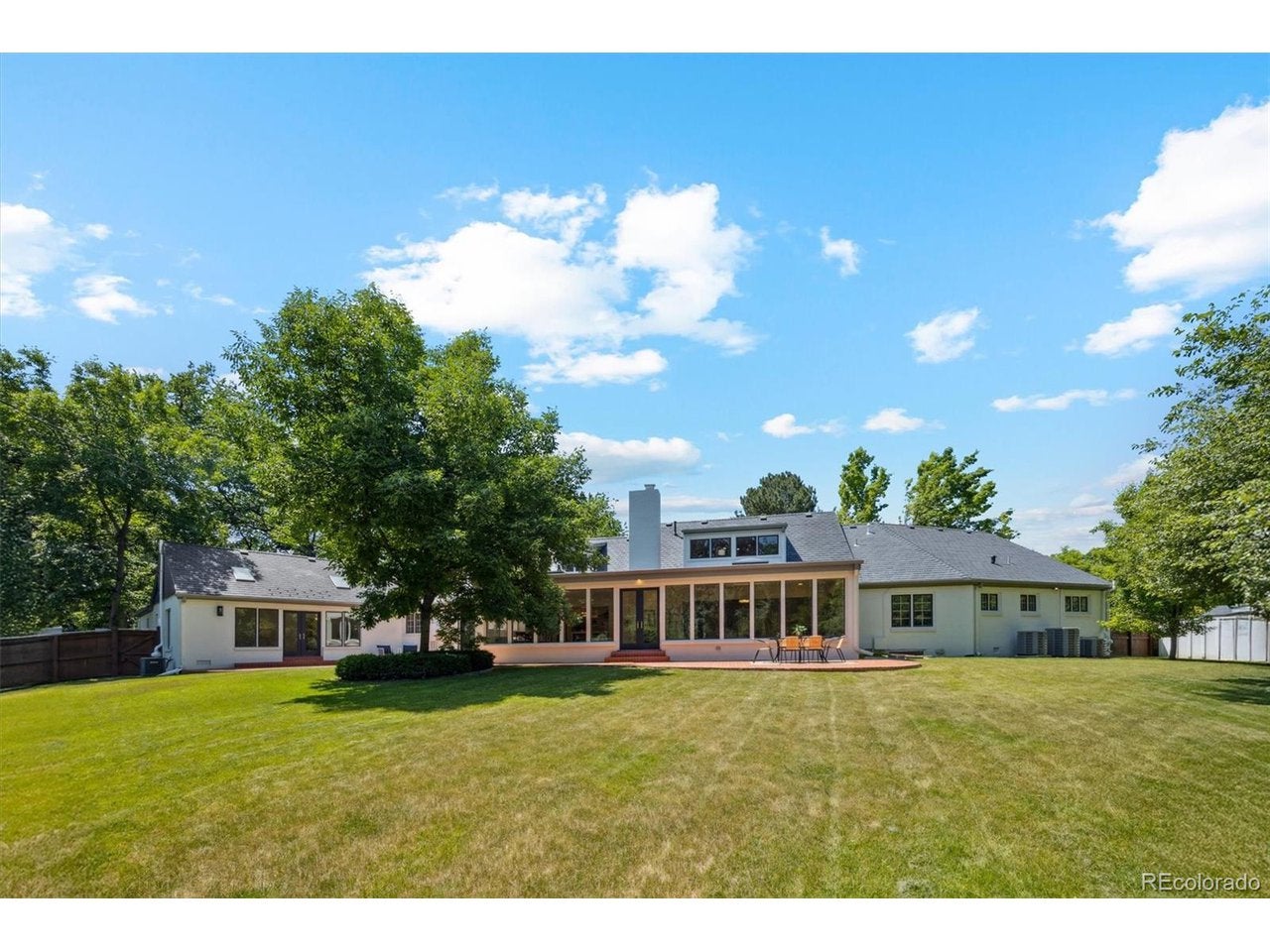 3360 Columbine Cir, Englewood, CO 80113