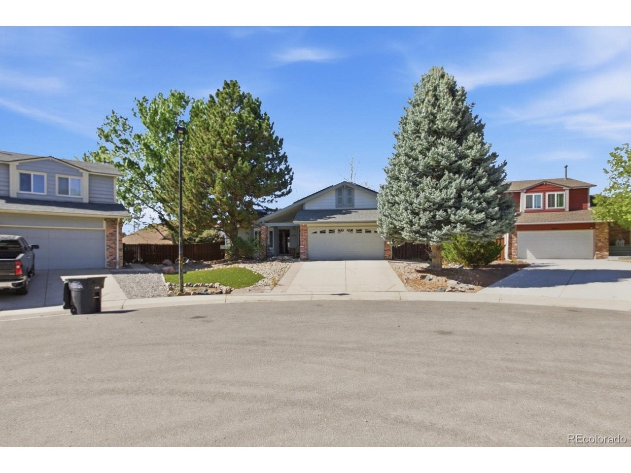 18941 E Chaffee Pl, Denver, CO 80249 photo
