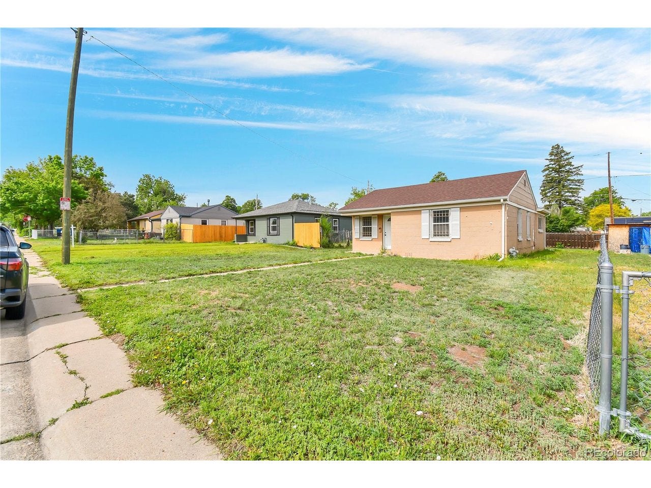 3725 Jackson St, Denver, CO 80205