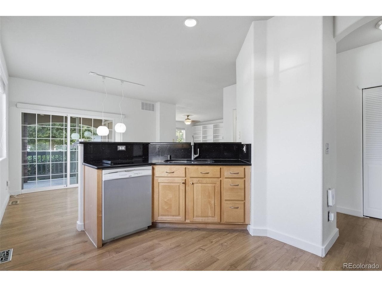 8948 Fox Dr #4 104, Denver, CO 80260 photo