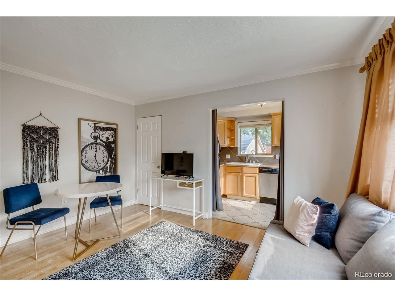 276 S Sherman St #6, Denver, CO 80209 photo