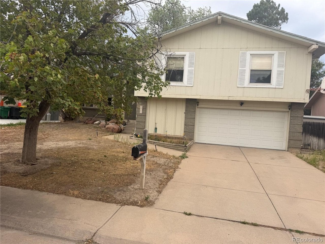 2069 S Macon Way, Aurora, CO 80014 photo