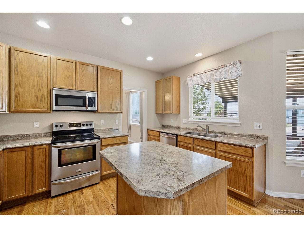 10781 Vista Rd, Parker, CO 80138 photo
