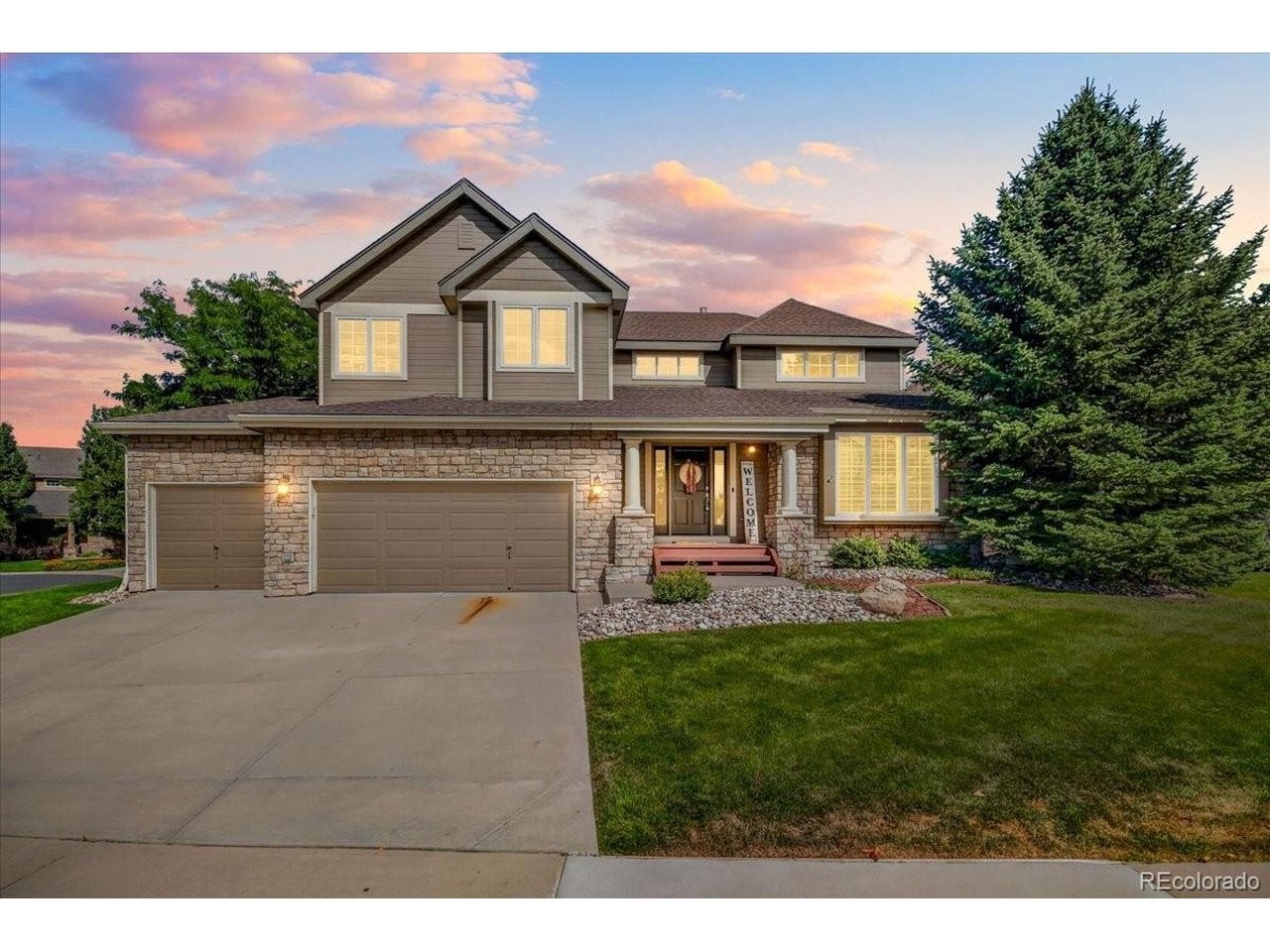 7086 Turweston Ln, Castle Pines, CO 80108