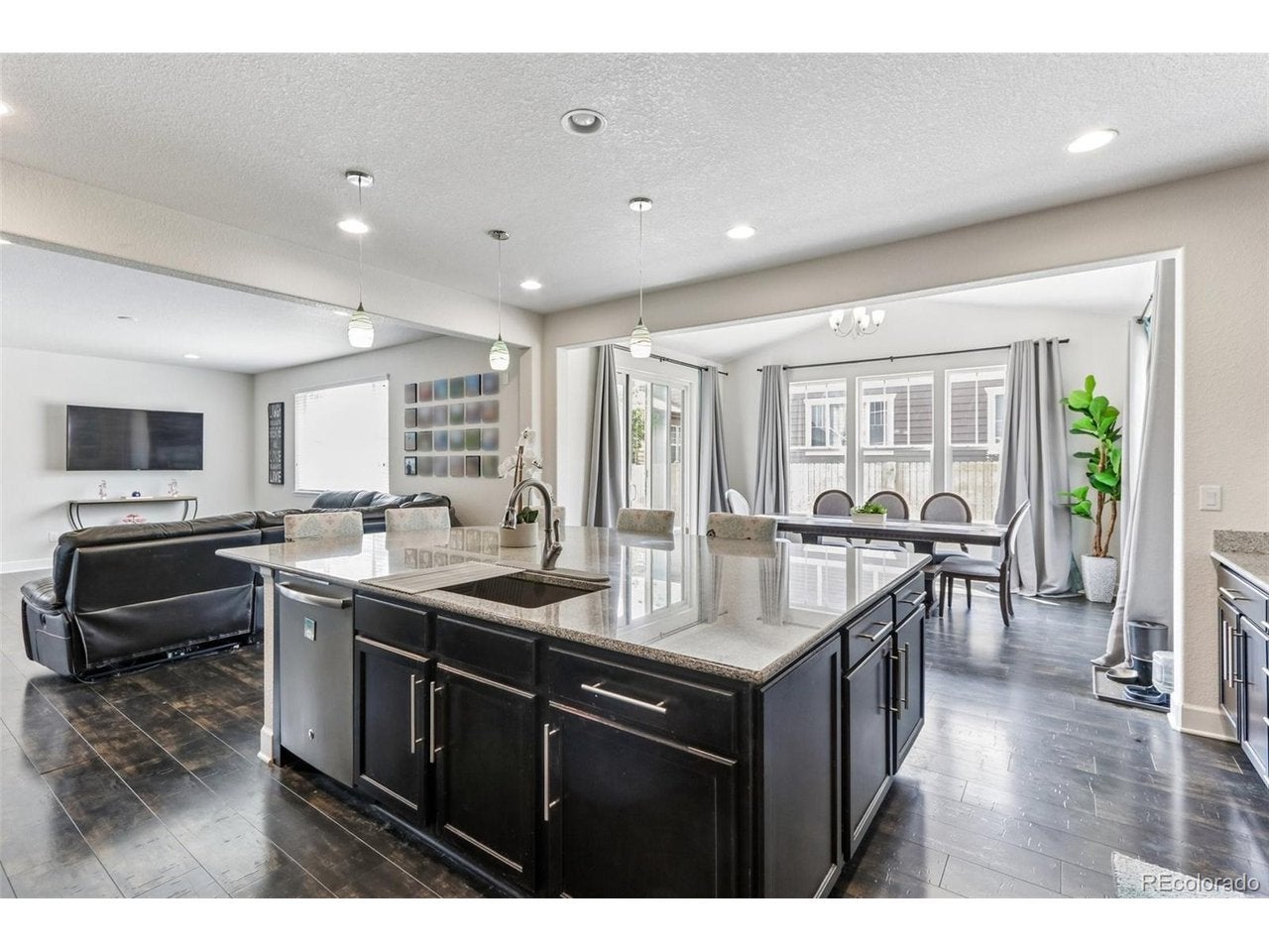 12673 Grape St, Thornton, CO 80241 photo