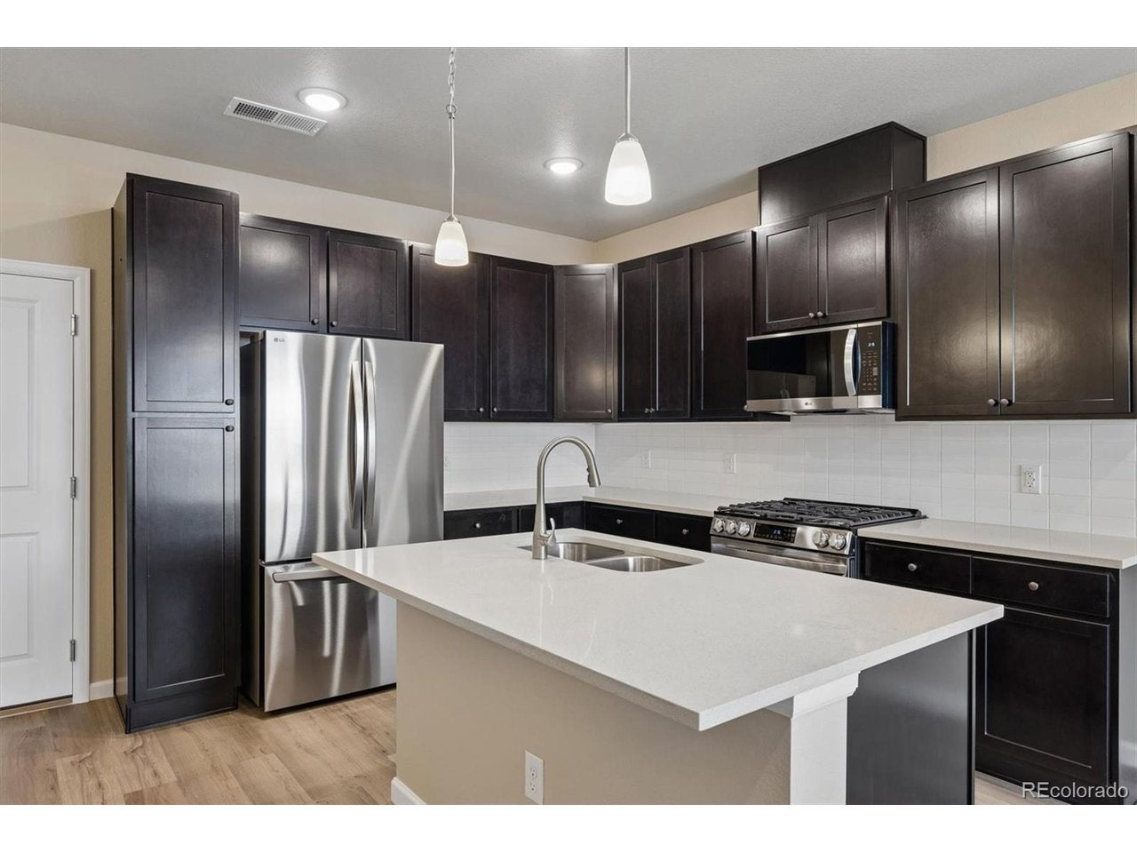 6710 Merseyside Ln, Castle Pines, CO 80108 photo