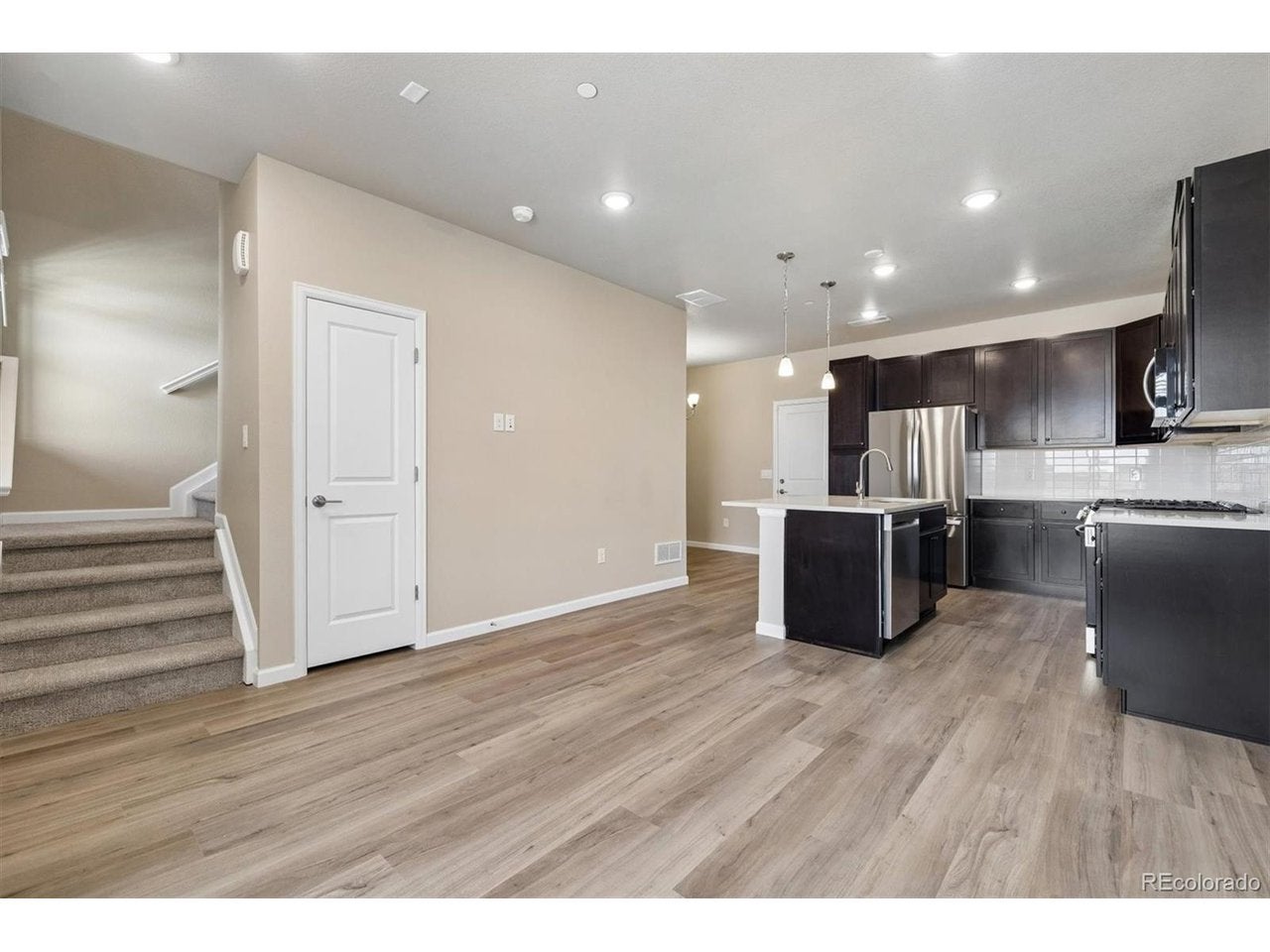 6710 Merseyside Ln, Castle Pines, CO 80108 photo