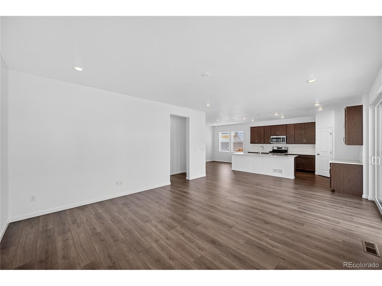 28445 E 4 Ave, Watkins, CO 80137 photo