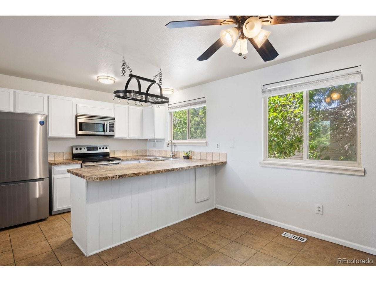 3347 Laredo Ct, Aurora, CO 80013
