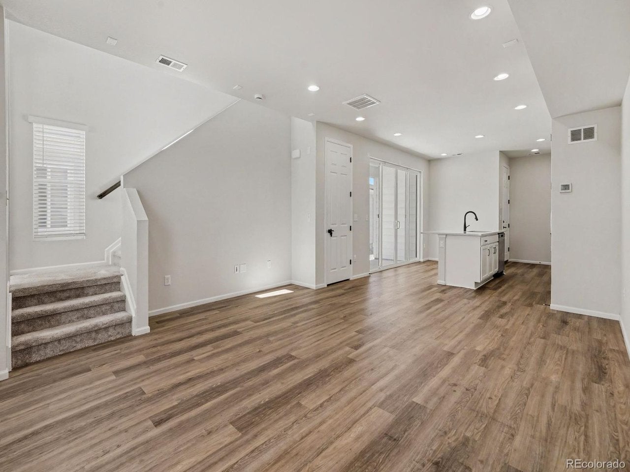 22866 E Tufts Pl, Aurora, CO 80015 photo