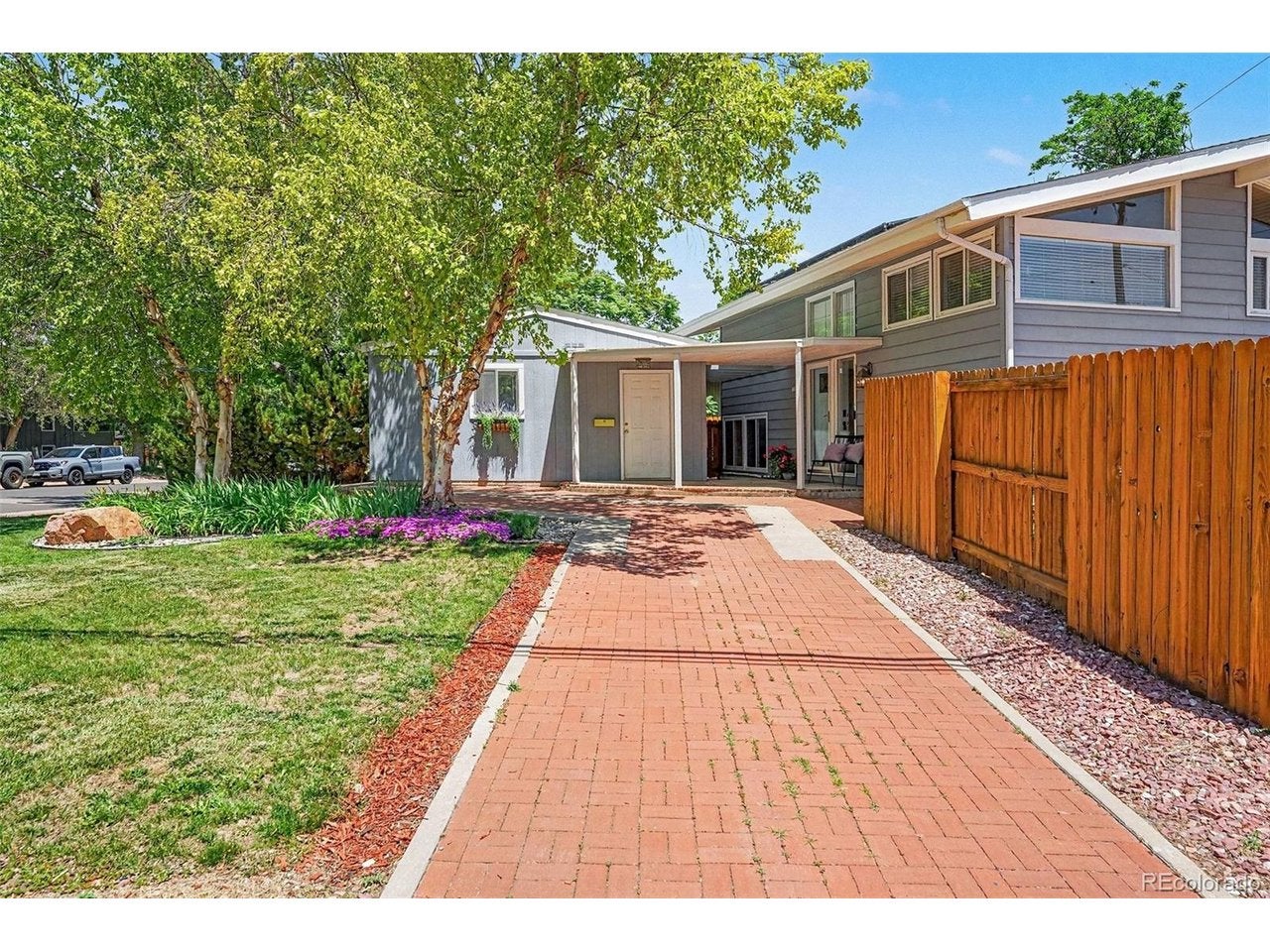 1490 S Jasmine Way, Denver, CO 80224 photo