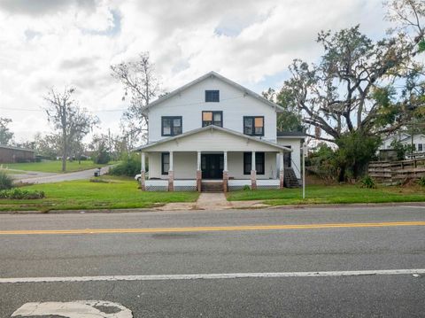 Single Family Residence in Madison FL 281 NE Duval Avenue.jpg