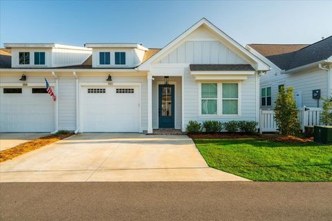 Townhouse in Tallahassee FL 190 Camellia Oaks Avenue #96.jpg
