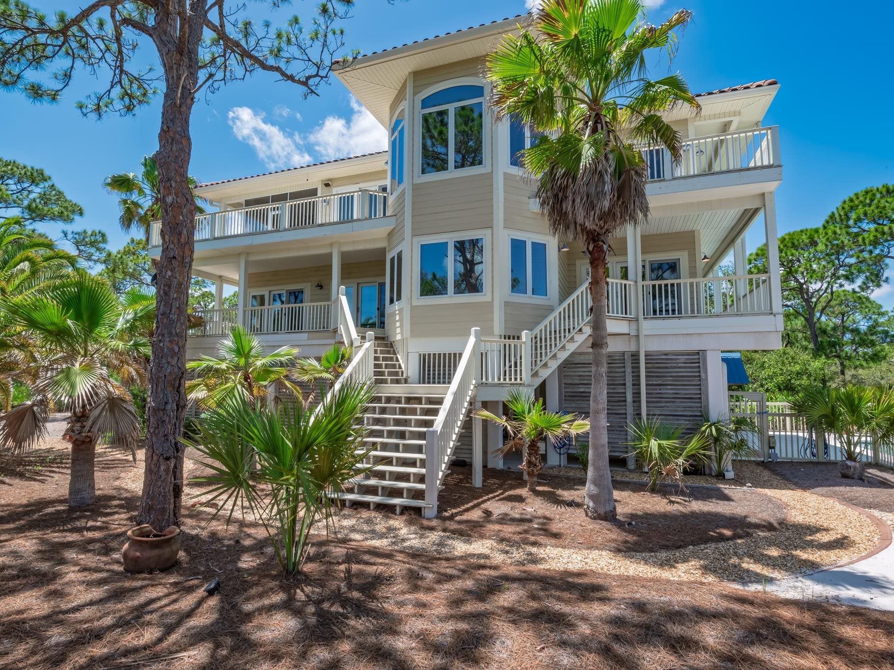 1604 Hawthorne Ln, Eastpoint, FL 32328 photo