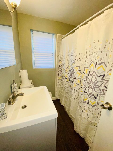 Single Family Residence in Tallahassee FL 835 Griffin Street 9.jpg