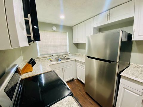 Single Family Residence in Tallahassee FL 835 Griffin Street 5.jpg