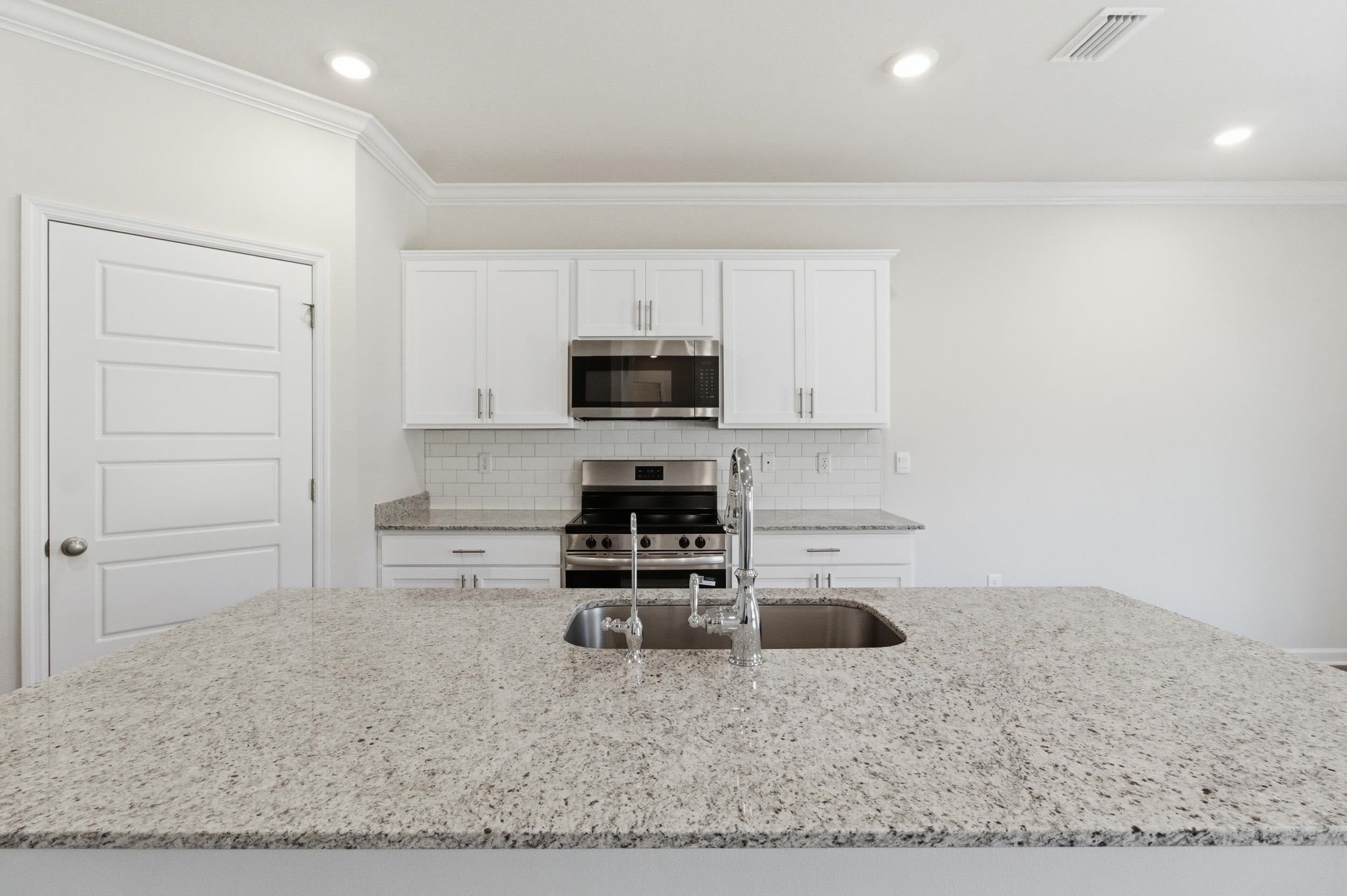 255 Needle Thrush Cir, Crawfordville, FL 32327 photo