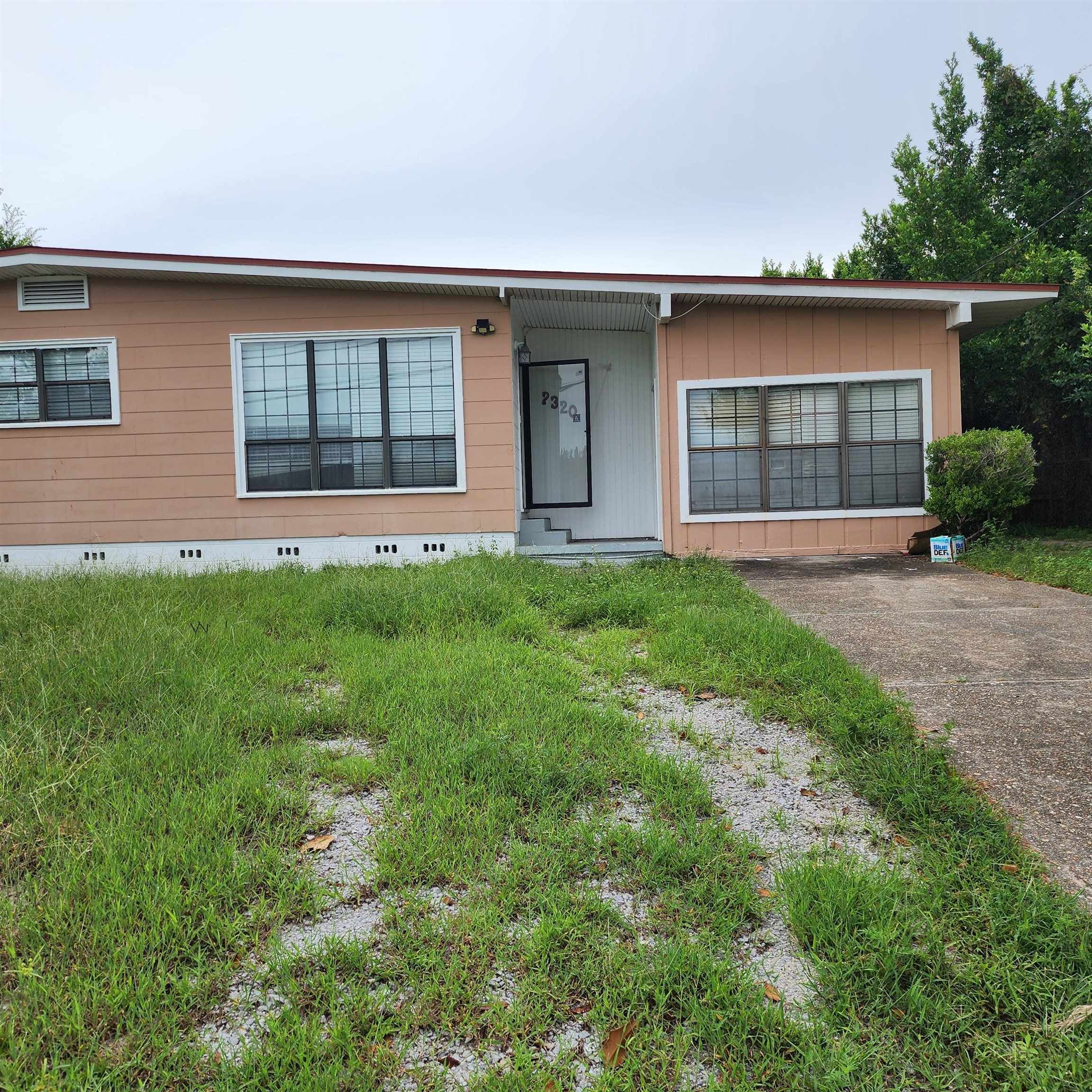 2320 Lisenby Ave, Panama City, FL 32405