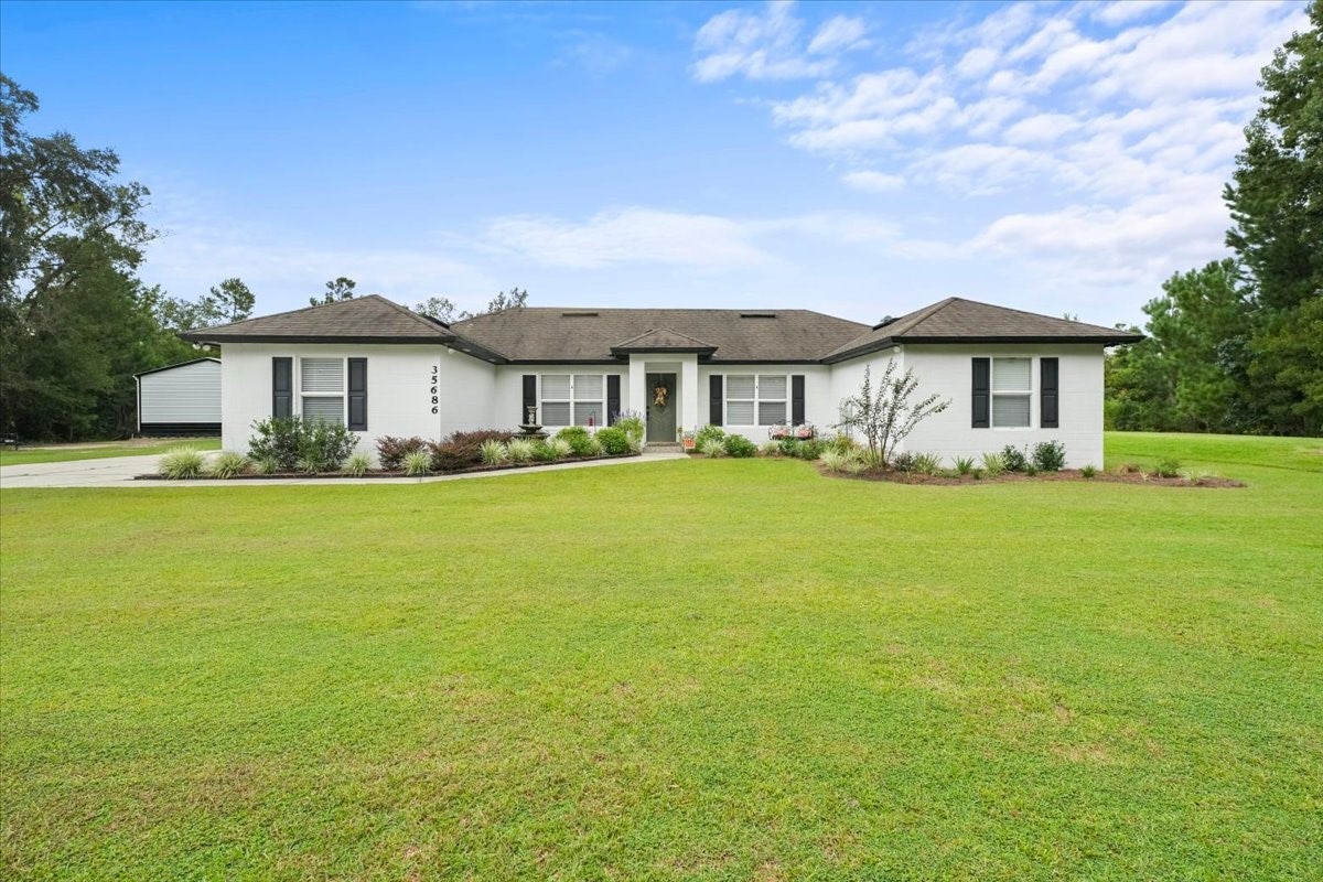 35686 Quail Rd, Callahan, FL 32011