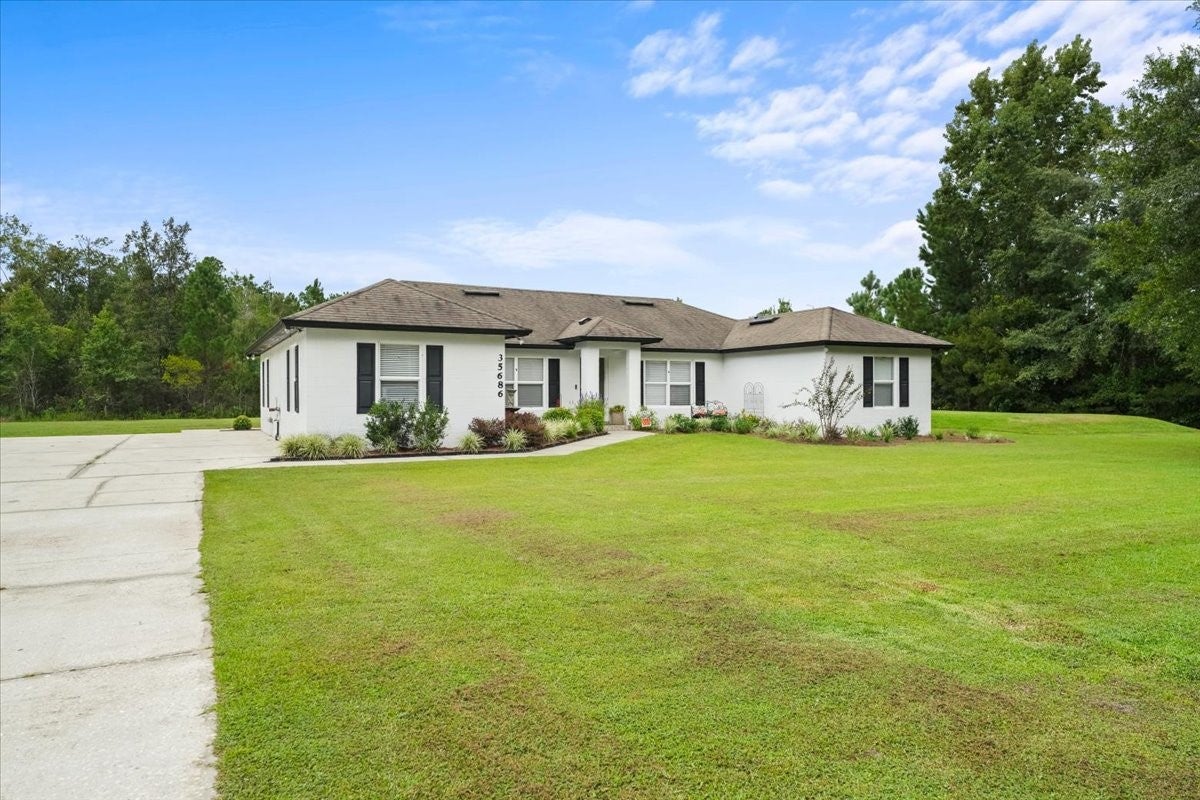 35686 Quail Rd, Callahan, FL 32011 photo