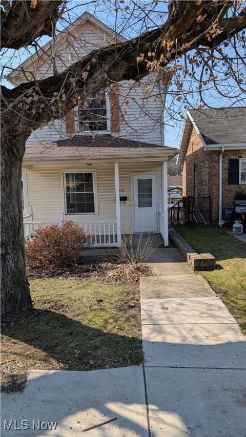 Single Family Residence in Chester WV 330 Third Street.jpg