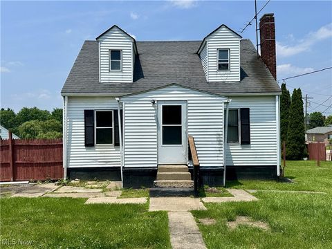 Single Family Residence in Follansbee WV 325B Rockdale Road.jpg