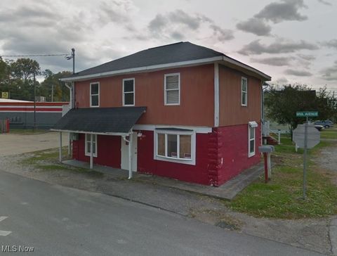 Duplex in Parkersburg WV 3308 Birch Street.jpg
