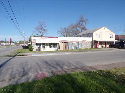 Retail in Parkersburg WV 910 Neal Street St.jpg