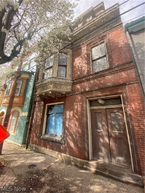 Quadruplex in Wheeling WV 745 Main Street.jpg