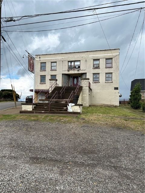Business in Weirton WV 1801 Pennsylvania Avenue.jpg